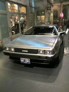 Flying De lorean?